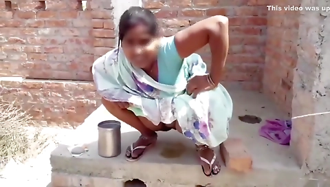 Beautiful Indian Bhabhi Pissing On Her House Roof And Fingering Her Cremei Tight Pussy