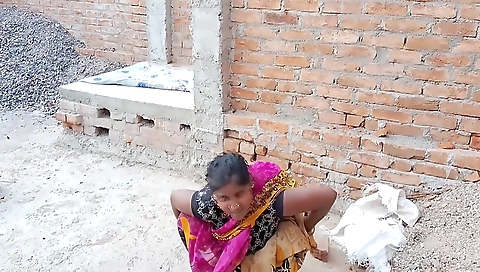 20 Years Old Sexy And Beautiful Aunty Pissing And Fingering Her Tight Pussy On Her House Roof