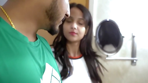 Plumber Boy Seduces The Sexy Lady For The Hardcore Fucking