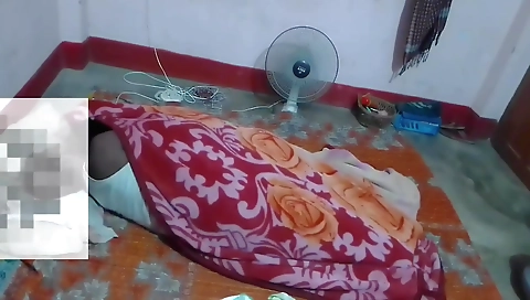 Bhabhi Ko Raat Mein Choda Pakad Kar Hindi Sex