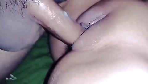 Desi Beautiful Indian Aunty
