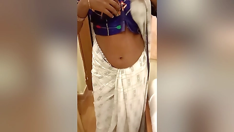 Indian Desi Village Tamil Dusky Housewife Wearing Hot Saree Infront Of Her Cuck Hubbys Close Friend On The Hotel