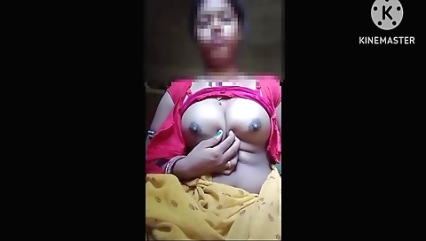 18 Years - New Desi Bhabi Ka Boobs